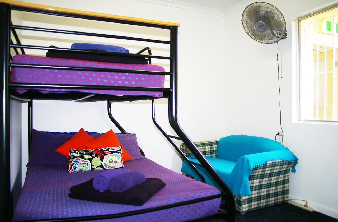 Zing Backpackers Ostello Sydney Esterno foto